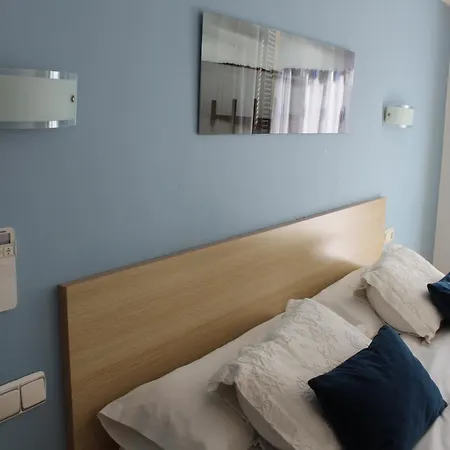 乔琪纳酒店 招待所 4*