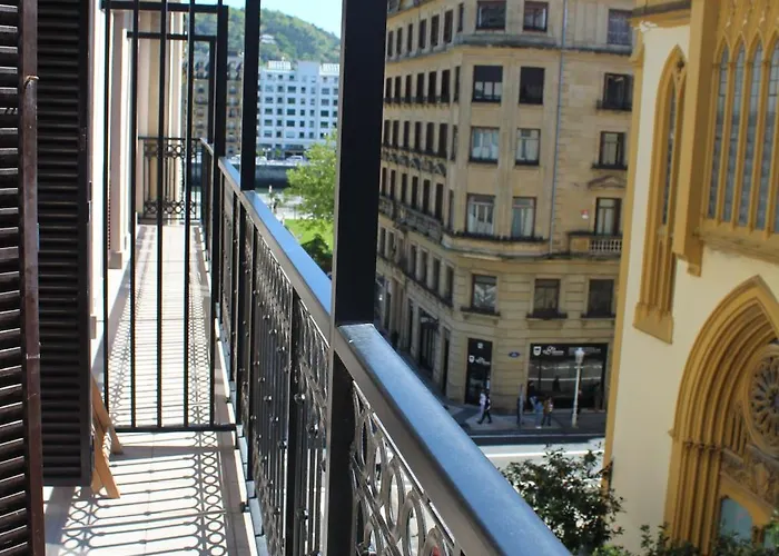 招待所 乔琪纳酒店 4*